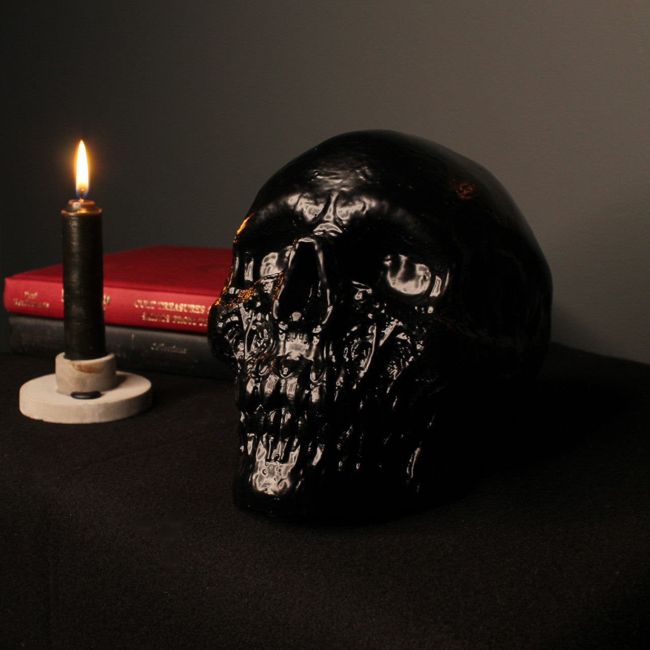 Branwen Life Sized Skull Ornament