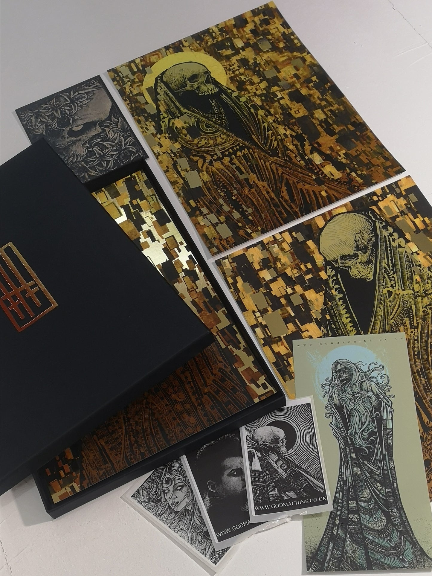 Three Eyes in the Dark: Gold Foil Box Set